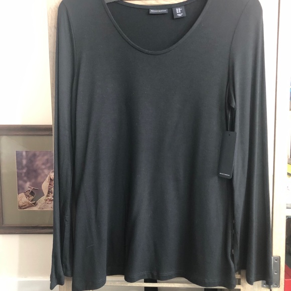 Top - Picture 1 of 2